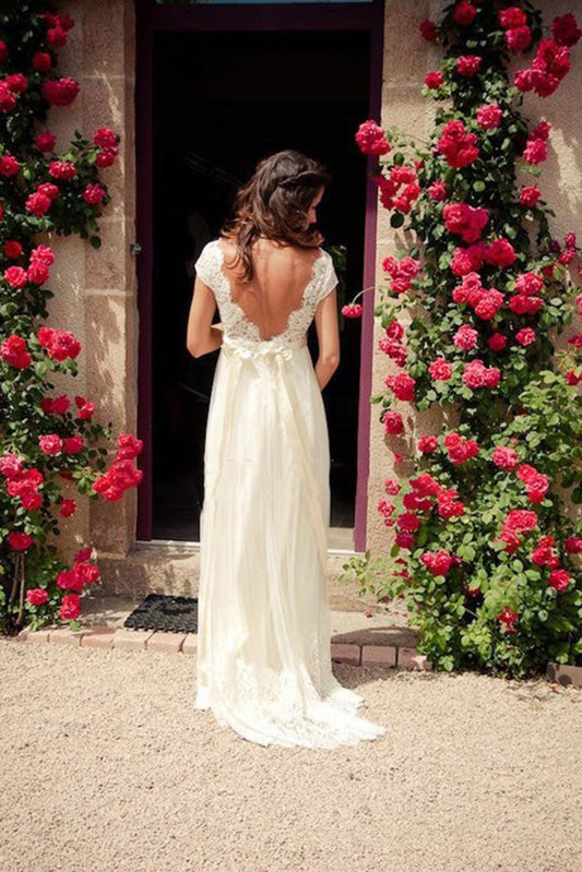 Chic A Line Short Sleeves V Neck Open Back Lace Appliques Wedding Dresses