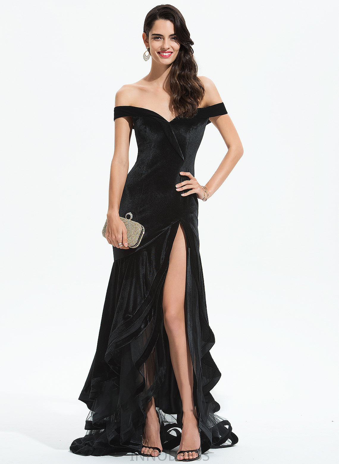 Moriah Ruffles With Off-the-Shoulder Prom Dresses Trumpet/Mermaid Cascading Train Velvet Sweep