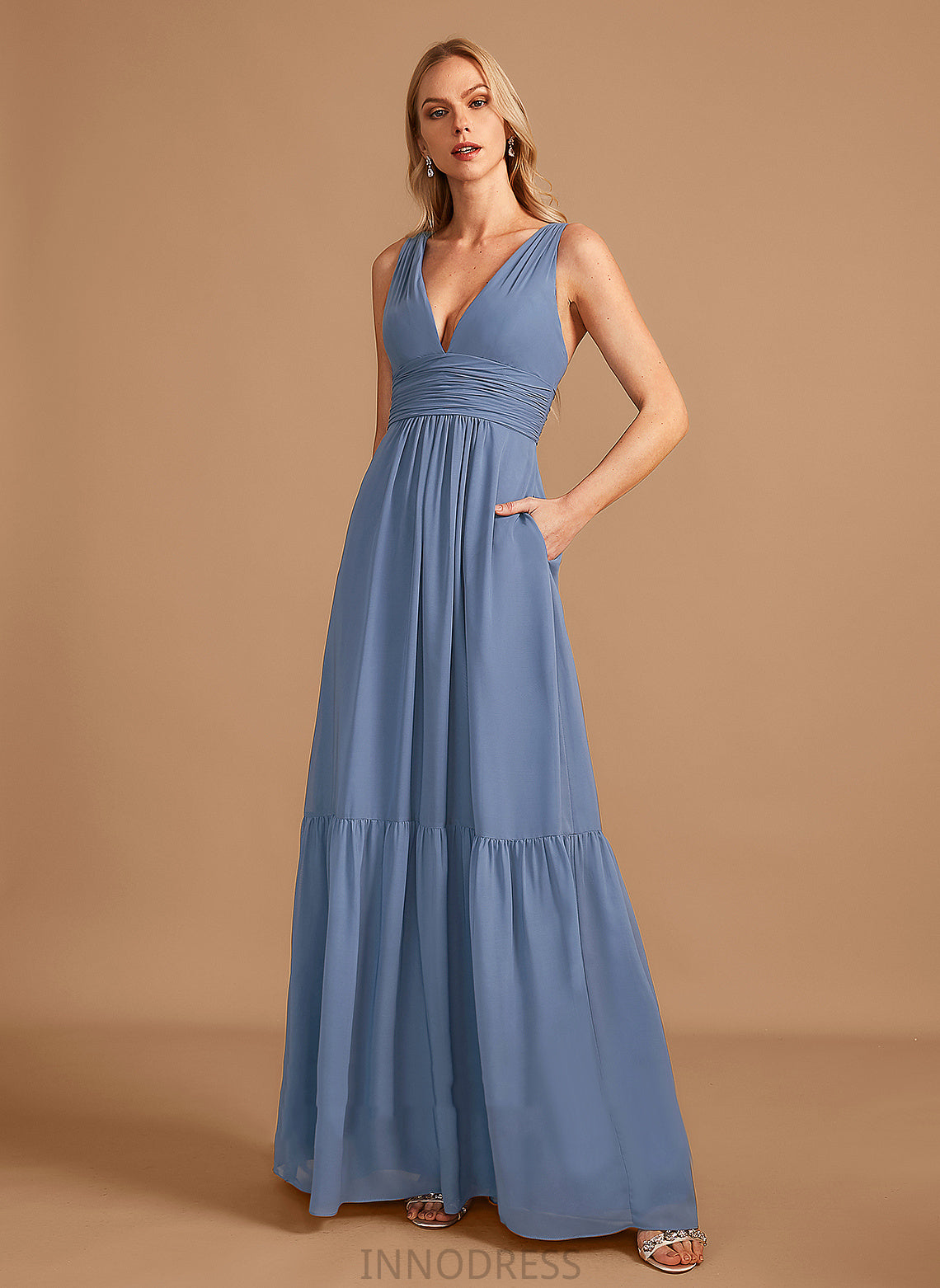 Silhouette Embellishment Neckline V-neck A-Line Floor-Length Pockets Fabric Length Ellen Natural Waist Scoop Bridesmaid Dresses