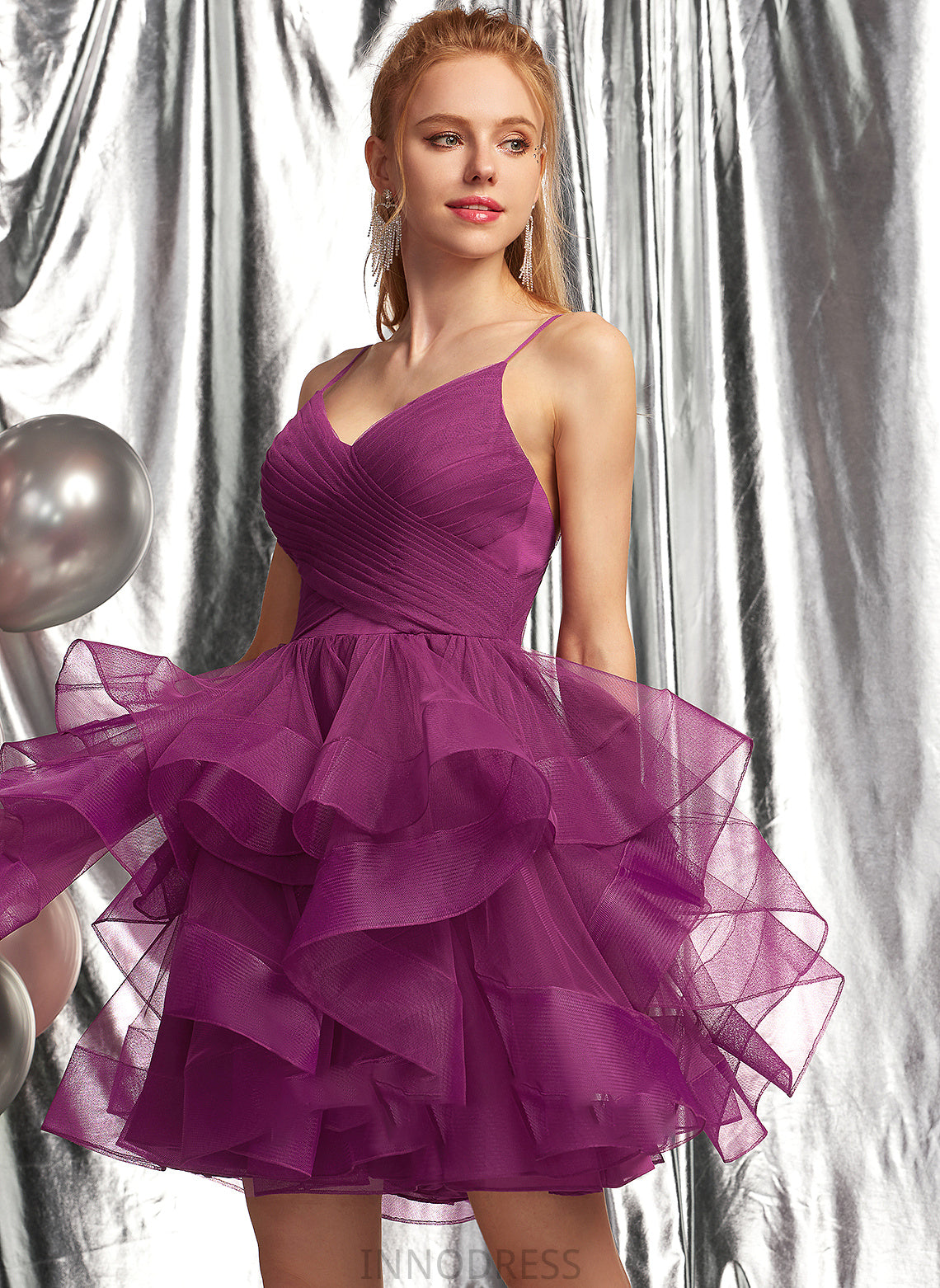 Chelsea Tulle Short/Mini Prom Dresses V-neck Ball-Gown/Princess