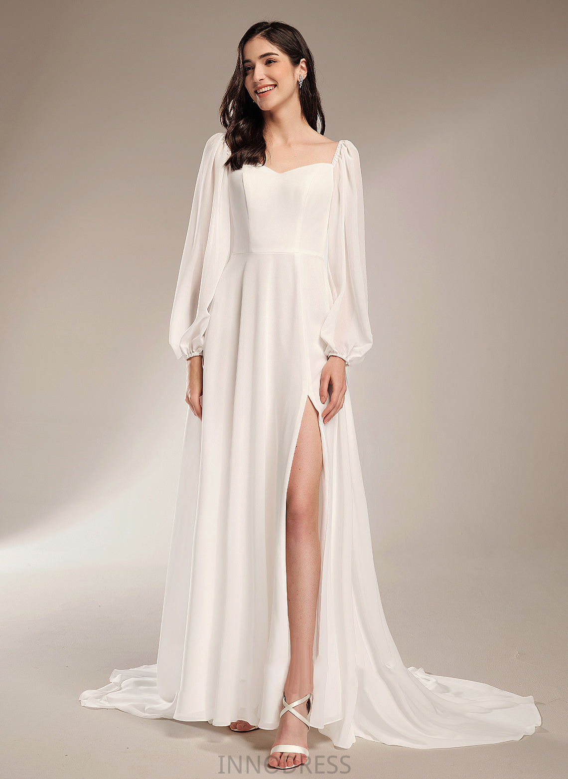 Front Train With Paola V-neck Wedding Wedding Dresses Split Chapel Dress A-Line