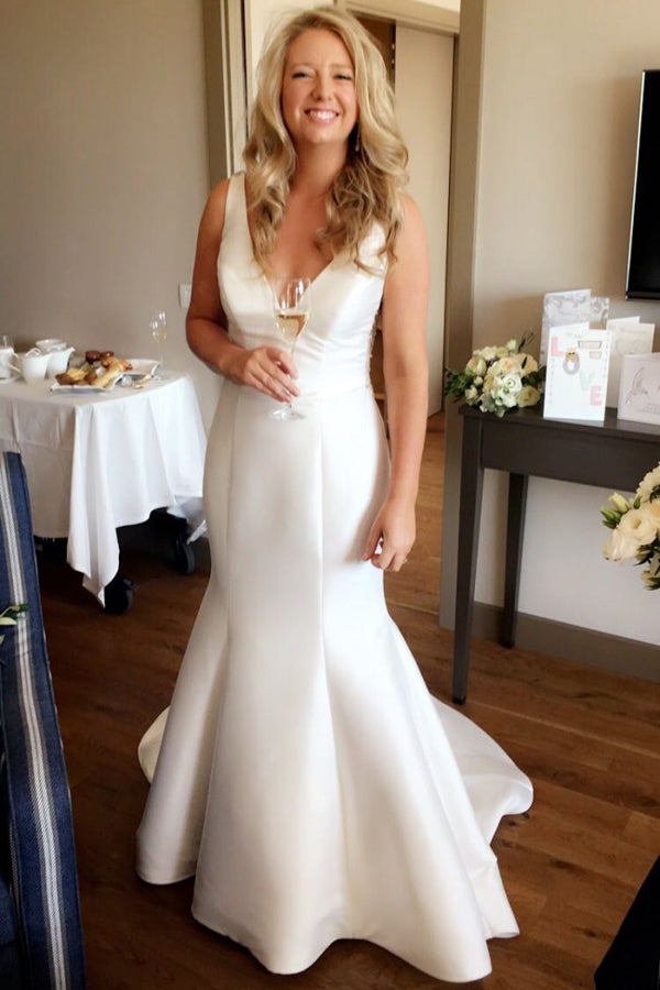 White Trumpet Court Train Deep V Neck Sleeveless Open Back Wedding Dresses