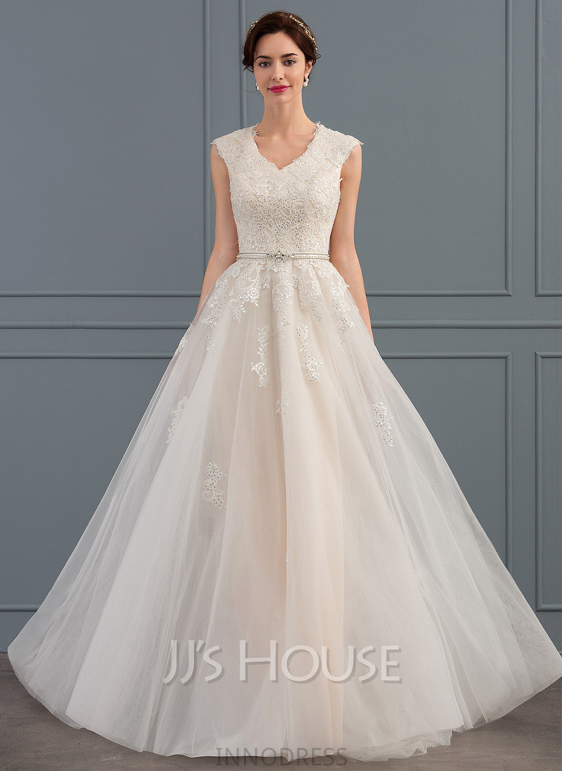 Wedding Wedding Dresses Dress Tulle A-Line Bow(s) Beading Train Sweep With V-neck Sequins Nathaly