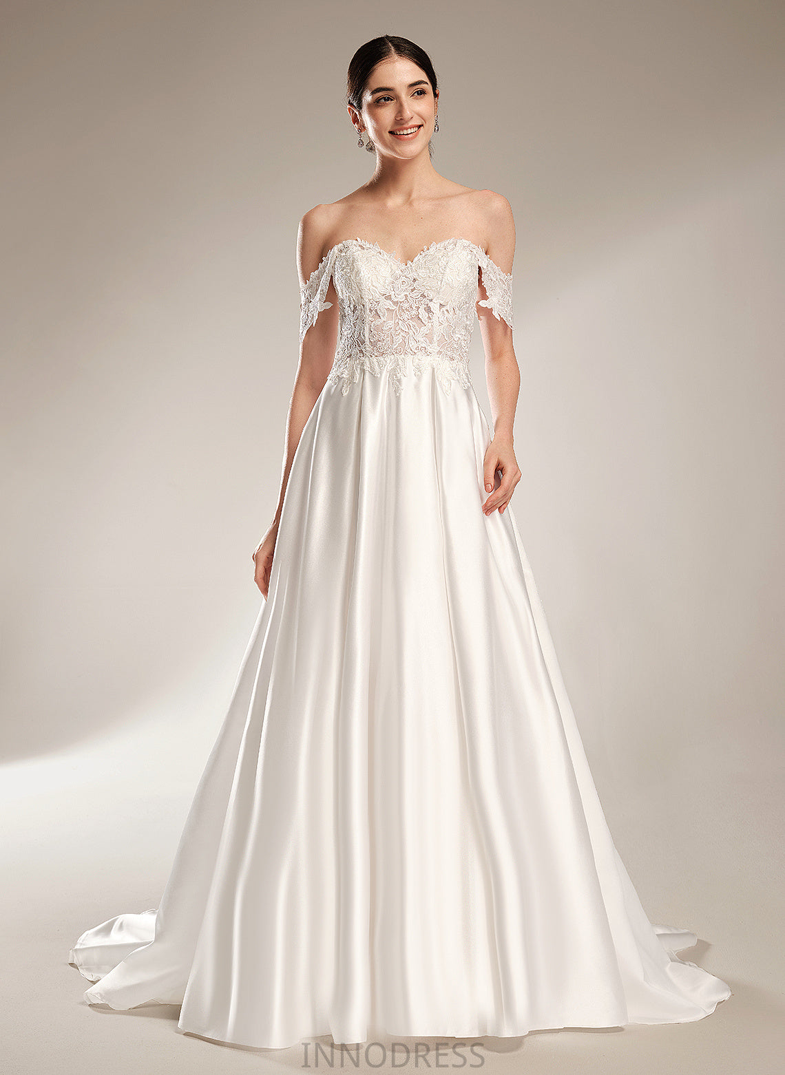 Sequins Chapel Ball-Gown/Princess With Jackie Train Lace Satin Wedding Wedding Dresses Dress Sweetheart