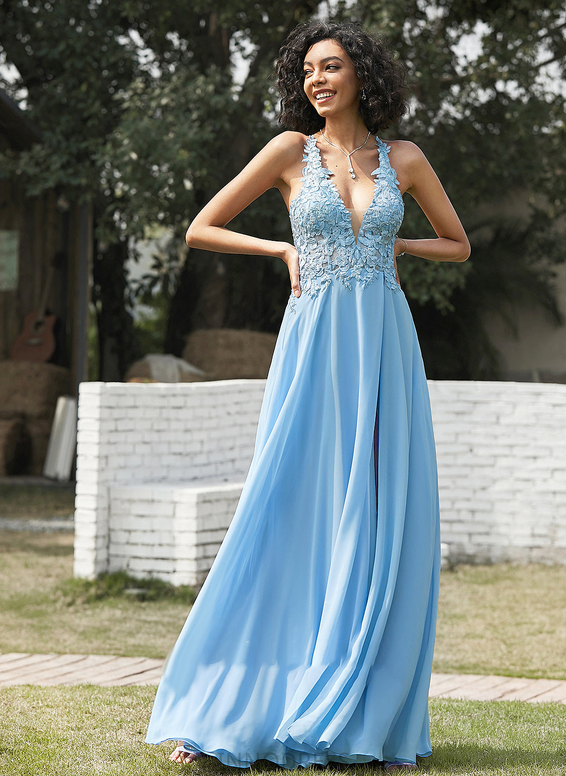 Prom Dresses V-neck Floor-Length A-Line With Lace Savanah Chiffon