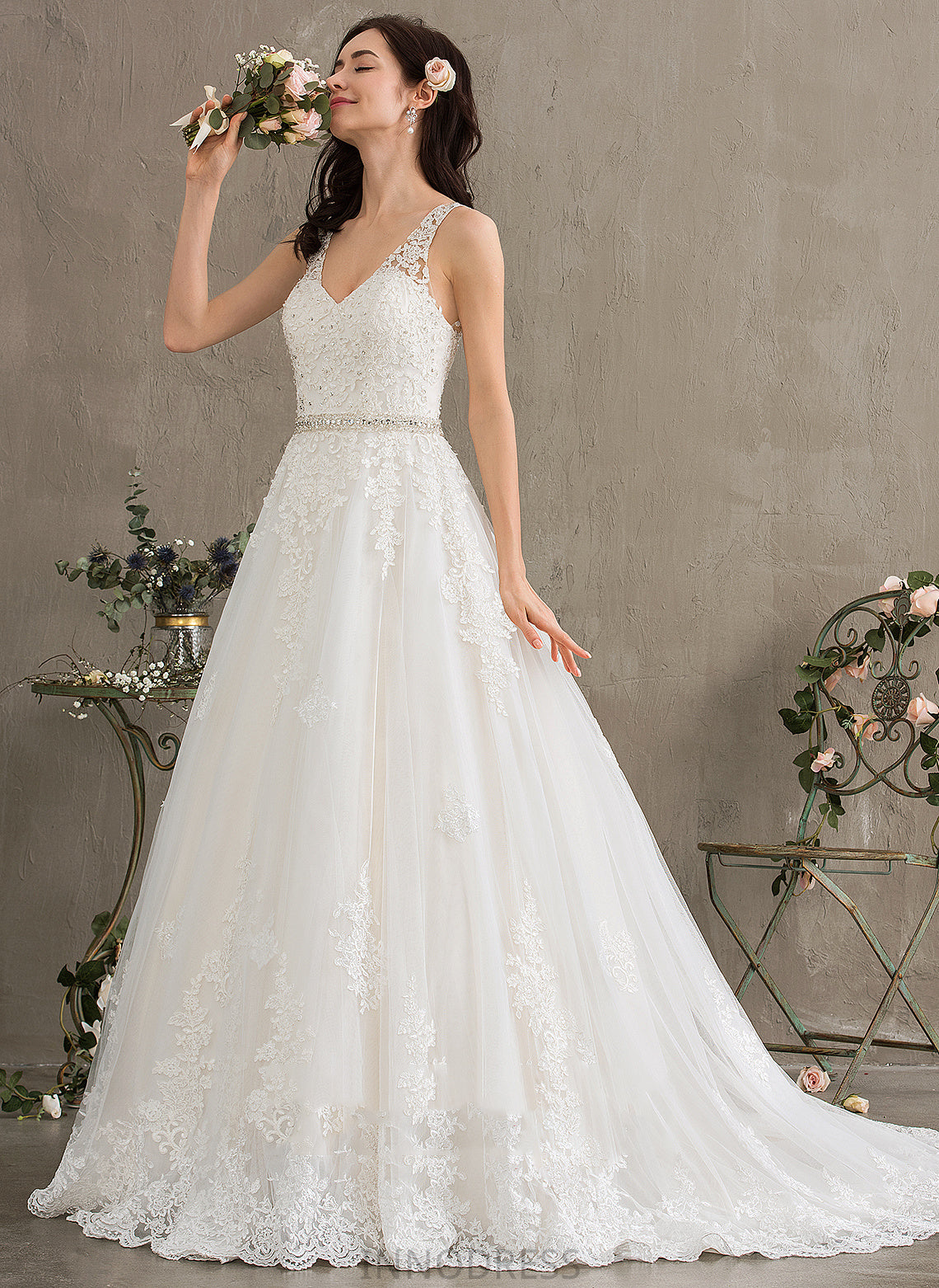 Beading Ball-Gown/Princess Lace With Tulle V-neck Wedding Train Court Dress Sequins Wedding Dresses Jasmine