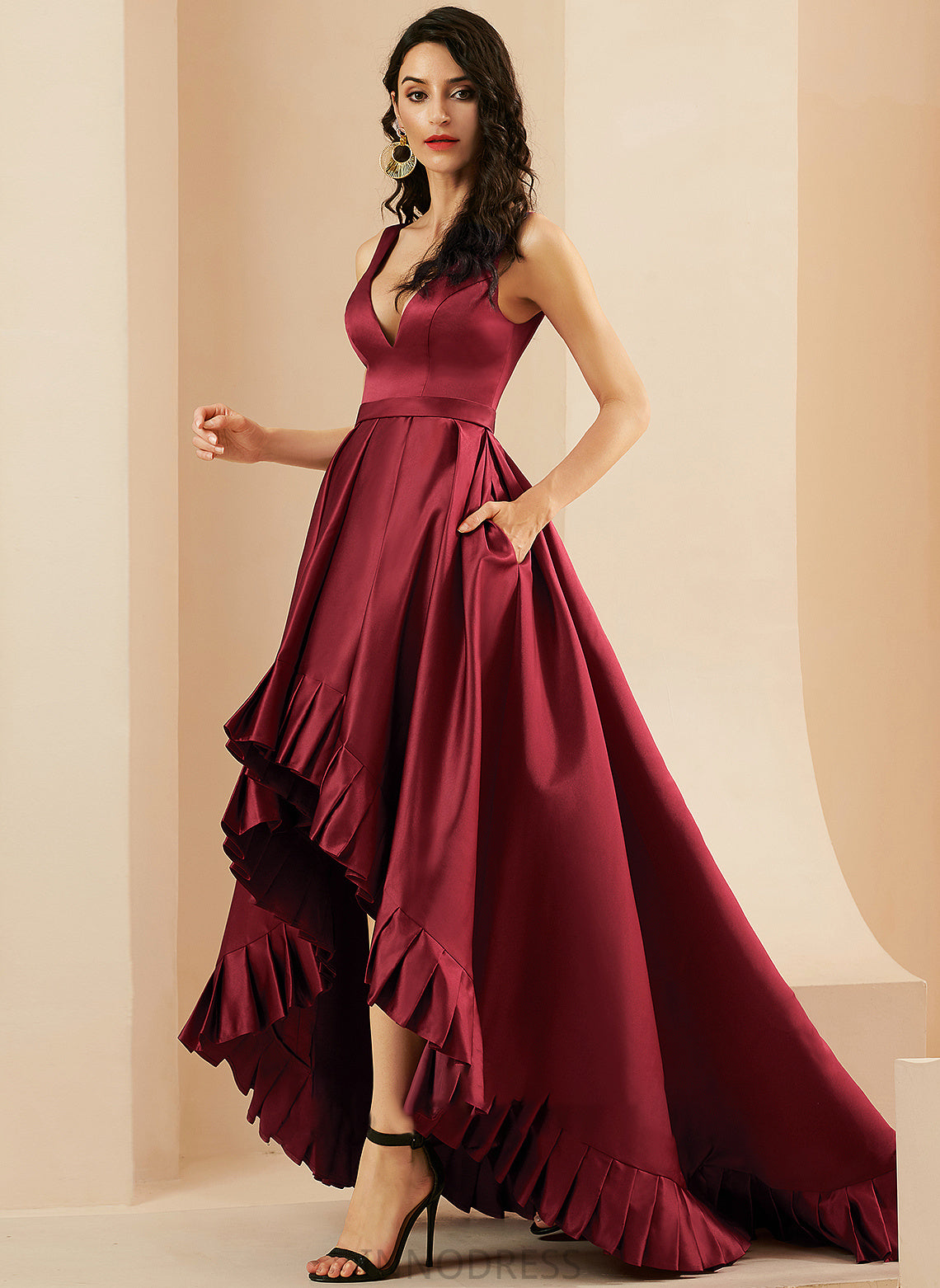 Asymmetrical With Prom Dresses Ball-Gown/Princess Pockets V-neck Madison Satin