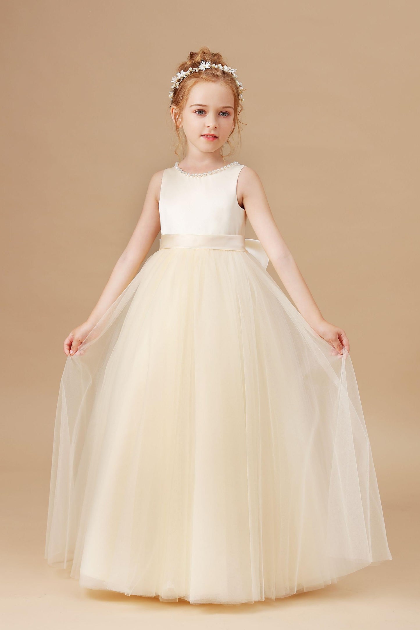 Champagne Sleeveless Tulle Satin Flower Girl Dresses With Bow