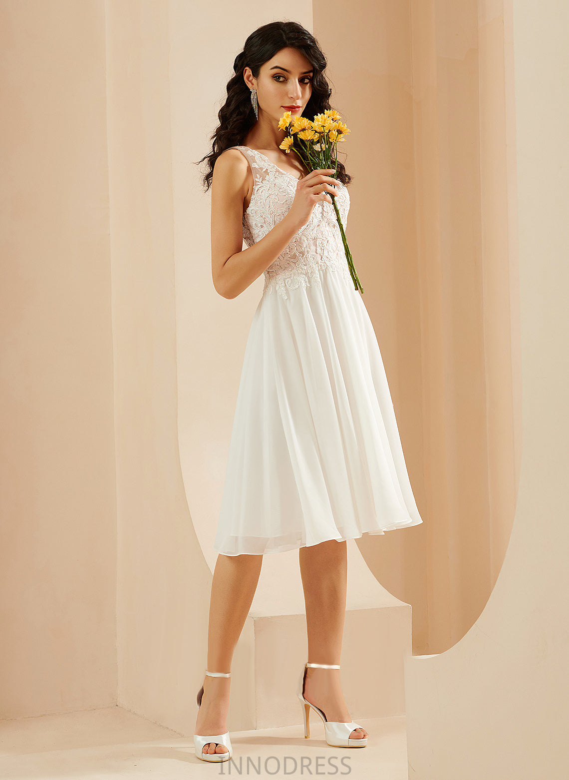 Sequins Wedding V-neck A-Line Chiffon Wedding Dresses With Janet Lace Dress Knee-Length