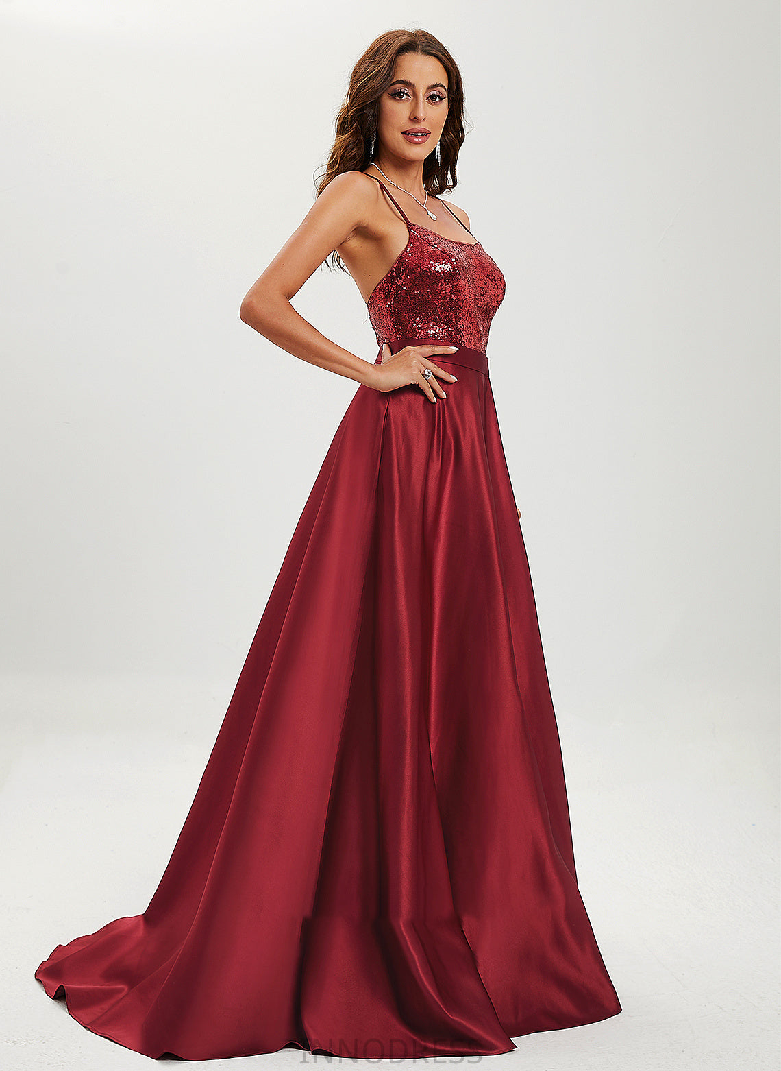 Sequins Train Prom Dresses Satin Sweep Monserrat With Neck Ball-Gown/Princess Scoop