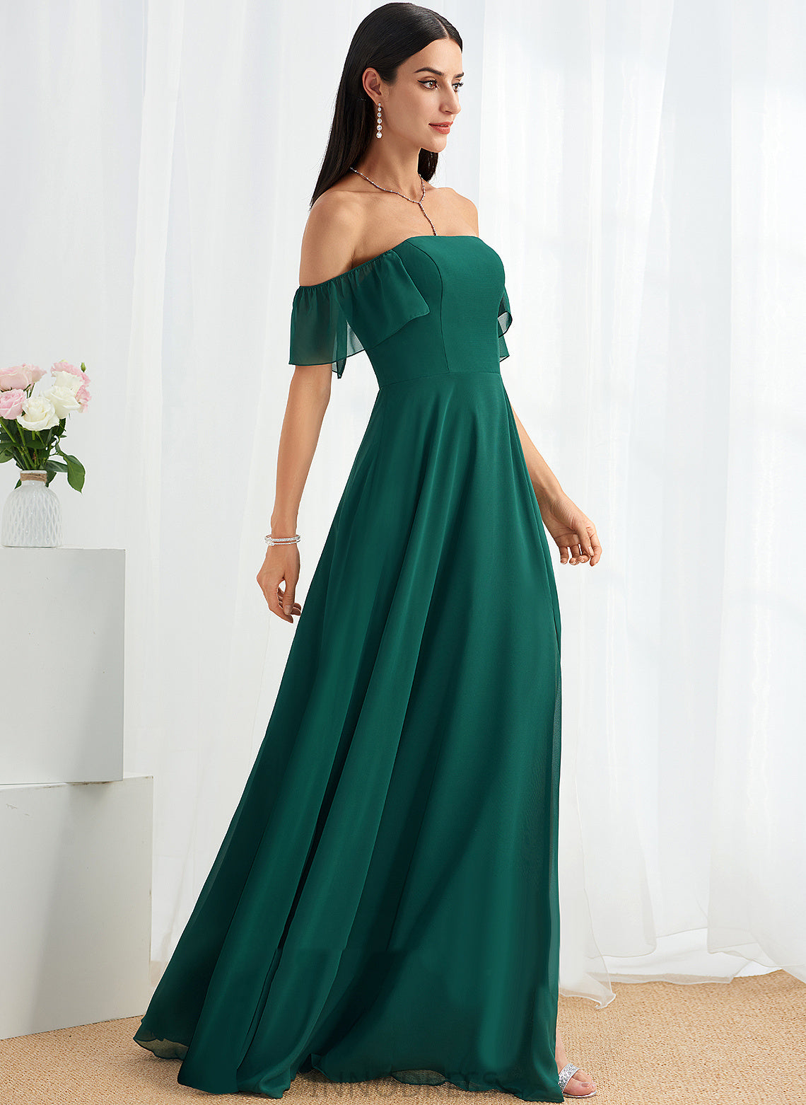 Fabric Neckline Silhouette Length Off-the-Shoulder SplitFront Embellishment Floor-Length A-Line Novia Sleeveless Scoop Bridesmaid Dresses