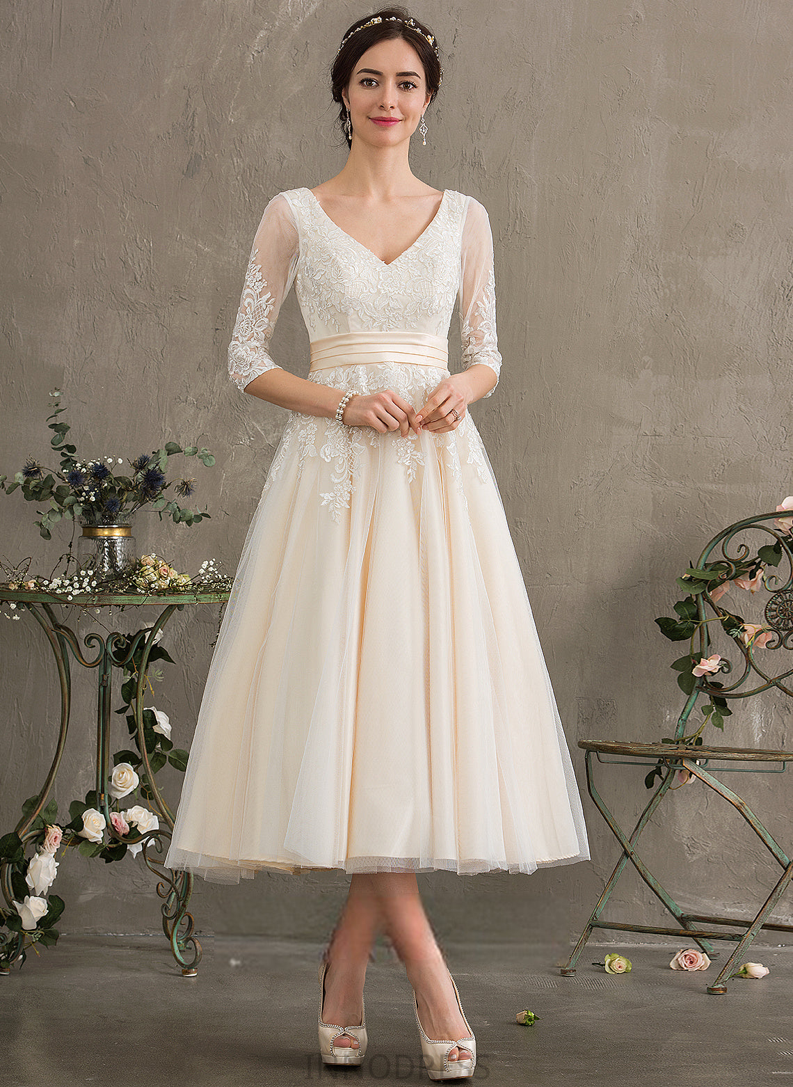 Ball-Gown/Princess Wedding Dresses Dress Tea-Length V-neck Tulle Thea Lace Wedding