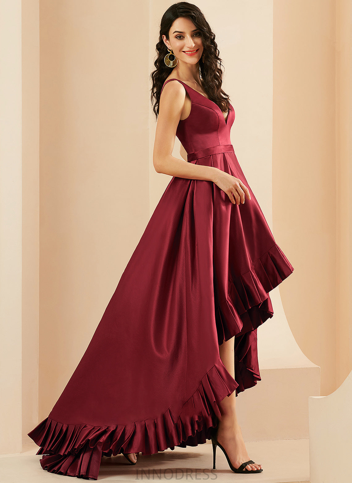 Asymmetrical With Prom Dresses Ball-Gown/Princess Pockets V-neck Madison Satin