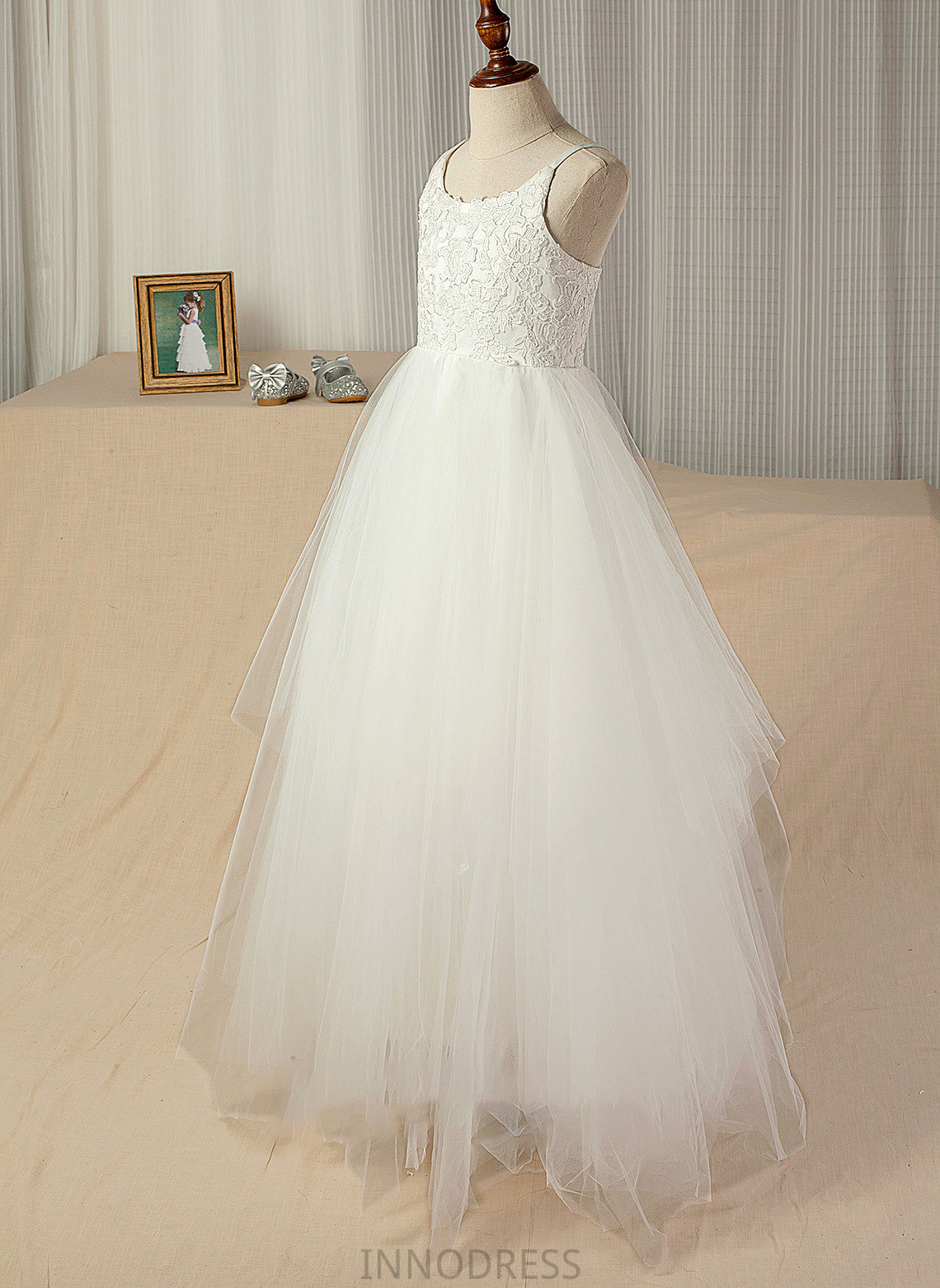 Floor-Length Kaydence A-Line With Lace Neck Scoop Tulle Lace Junior Bridesmaid Dresses