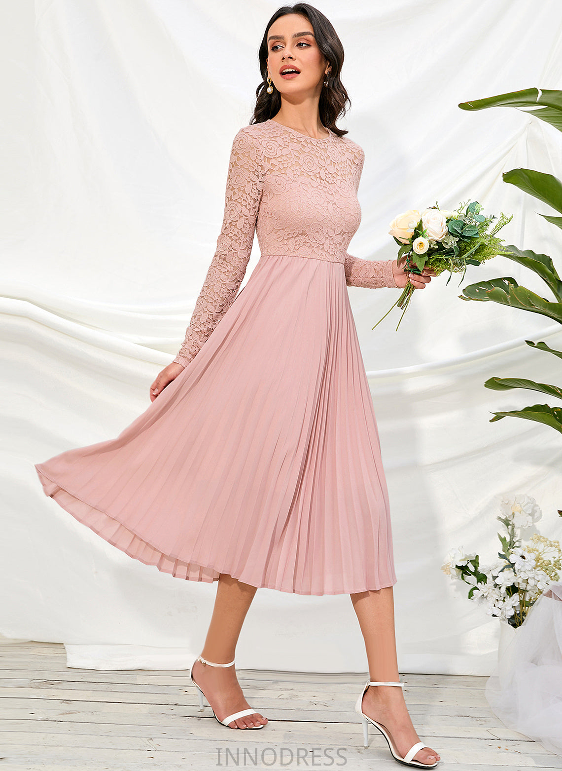 Straps Knee-Length A-Line Sleeve Silhouette Length Sleeves Fabric Tia Natural Waist Sleeveless Trumpet/Mermaid Bridesmaid Dresses