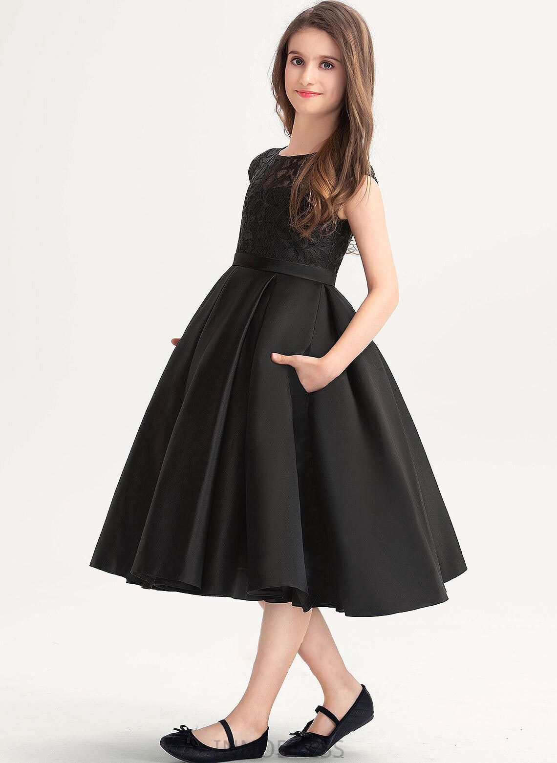 A-Line Pockets Lace Marina Neck Satin Scoop Junior Bridesmaid Dresses With Knee-Length