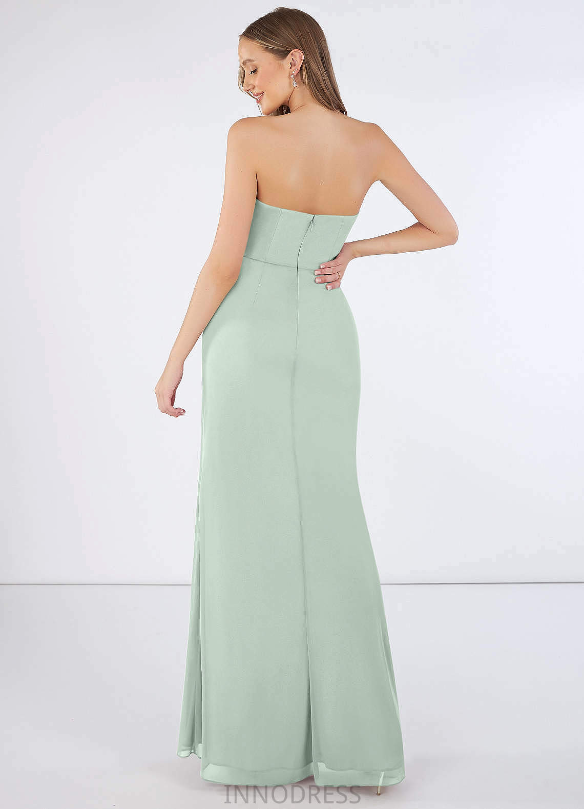 Cloe Sleeveless Scoop Natural Waist A-Line/Princess Floor Length Bridesmaid Dresses