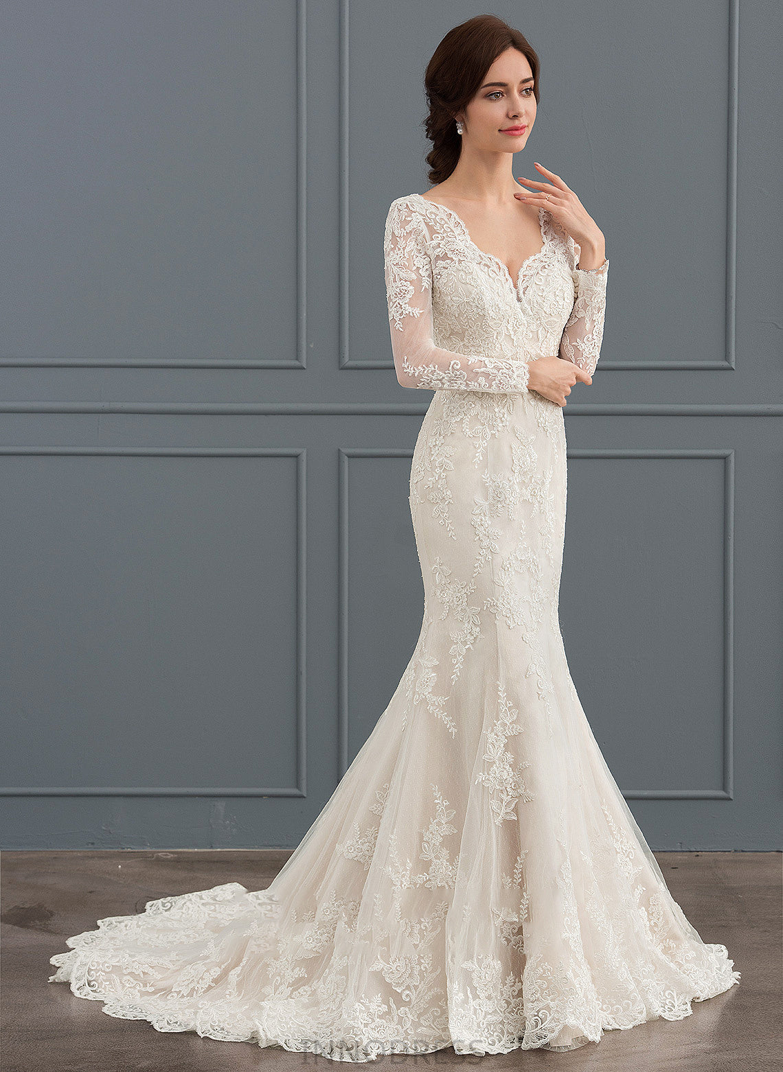 Wedding Dresses Gisselle Tulle With Trumpet/Mermaid Beading Court Train Wedding V-neck Dress