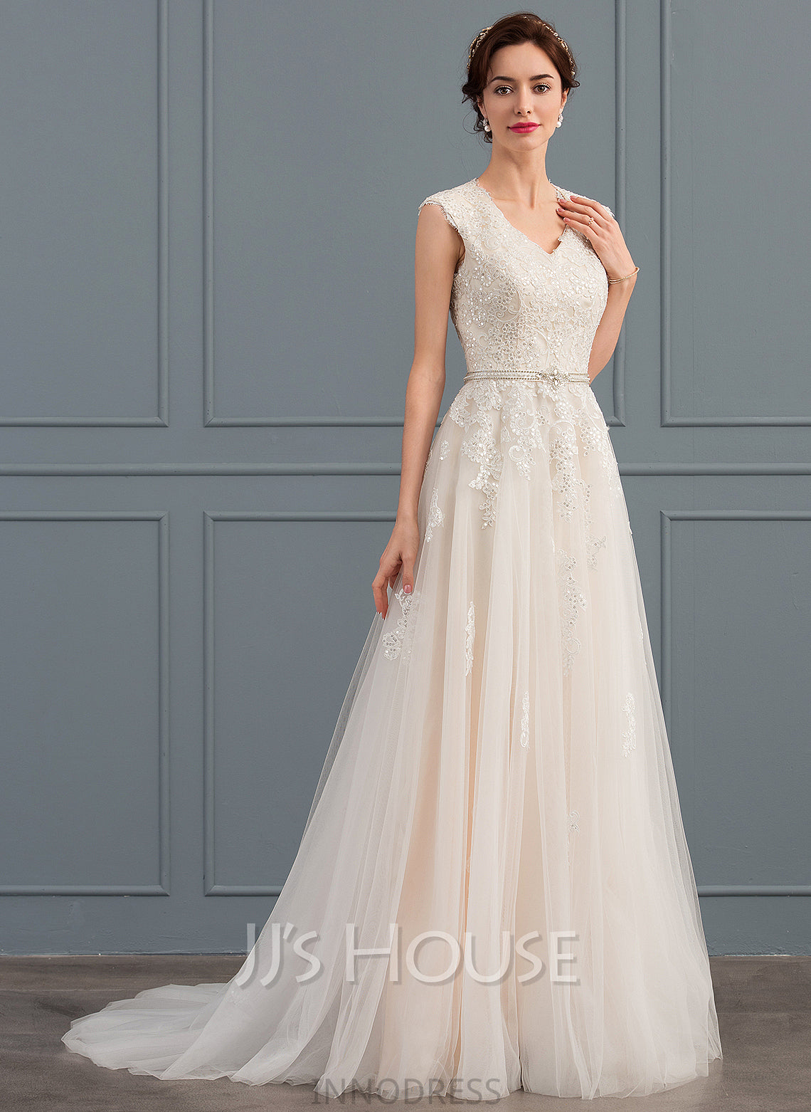 Wedding Wedding Dresses Dress Tulle A-Line Bow(s) Beading Train Sweep With V-neck Sequins Nathaly