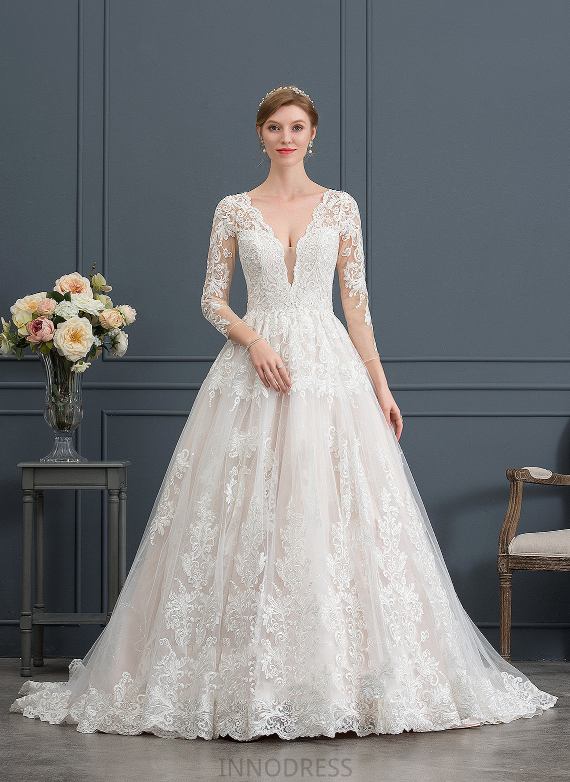 Ball-Gown/Princess Wedding V-neck Lacey Lace Wedding Dresses Dress Tulle