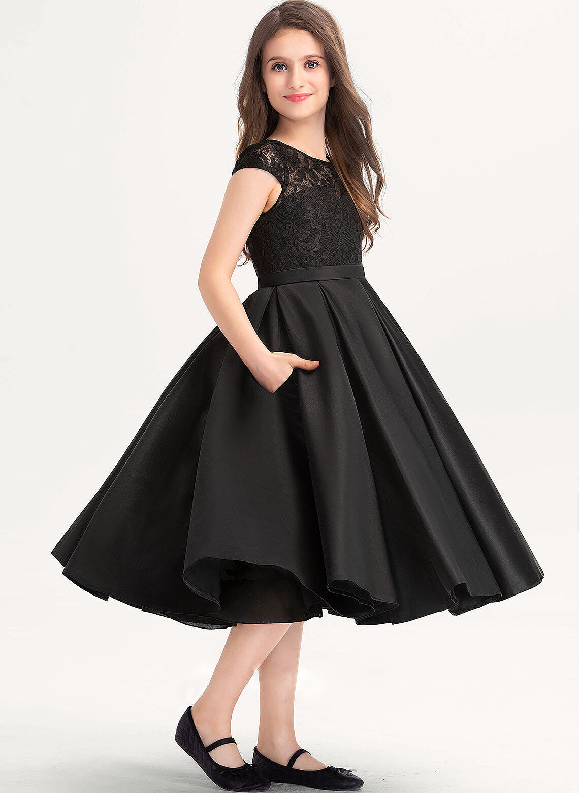 A-Line Pockets Lace Marina Neck Satin Scoop Junior Bridesmaid Dresses With Knee-Length