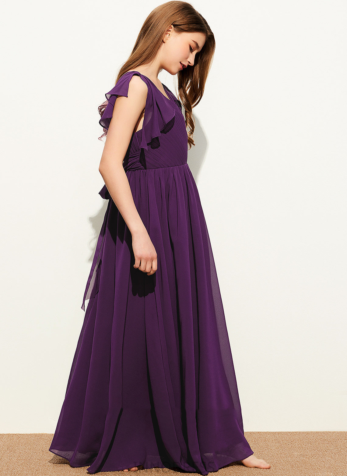 With Cascading A-Line V-neck Junior Bridesmaid Dresses Ruffles Dulce Bow(s) Floor-Length Chiffon