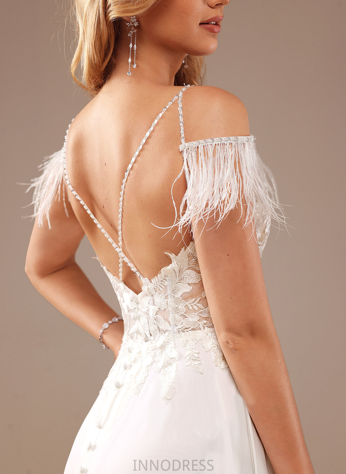 Feather Train Pockets Pearl Wedding Dresses Wedding Dress Lace A-Line Sequins V-neck Lace Court Beading With Chiffon