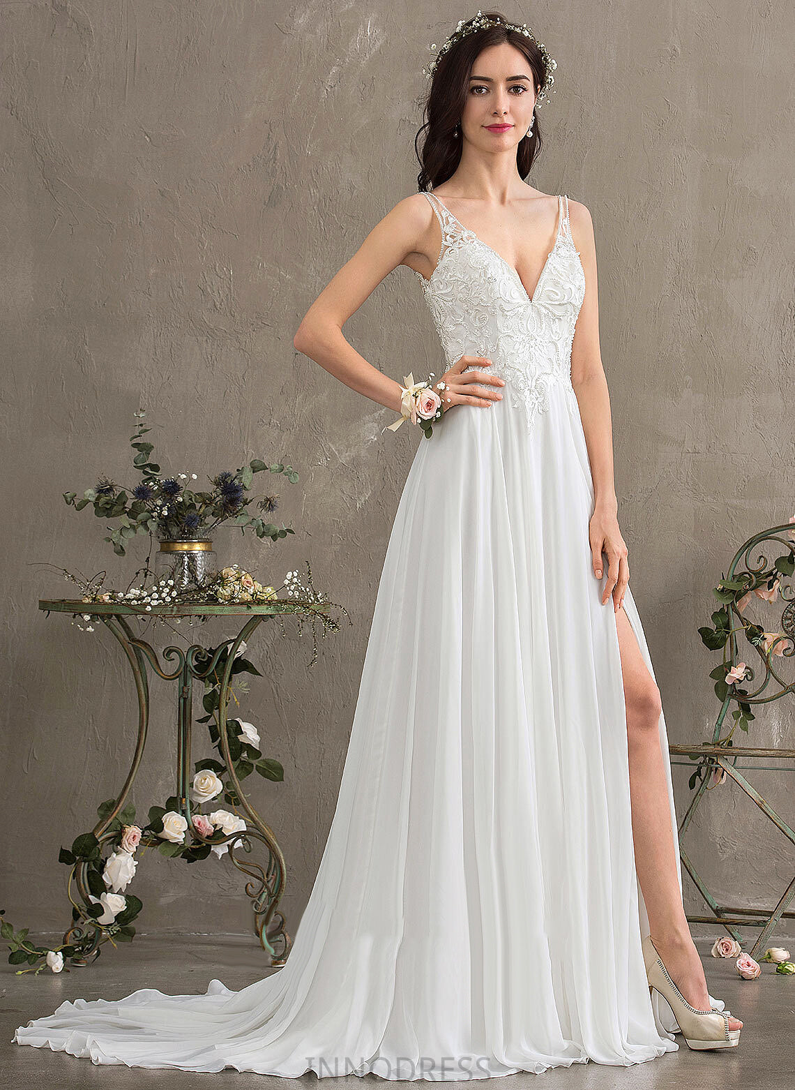 Train Beading V-neck Chiffon Amaris Wedding Front Sweep Sequins Dress Lace Wedding Dresses With A-Line Split