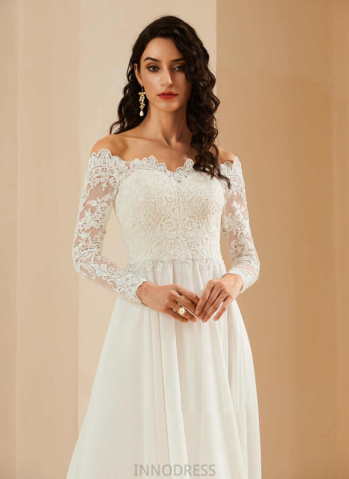 With Off-the-Shoulder Dress Lace Wedding Dresses Chiffon A-Line Millicent Train Wedding Sweep