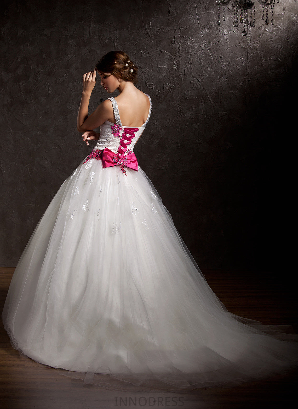 Tulle Lace Bow(s) Wedding Kristen Appliques With Train Ball-Gown/Princess Wedding Dresses Ruffle Chapel Dress Sweetheart