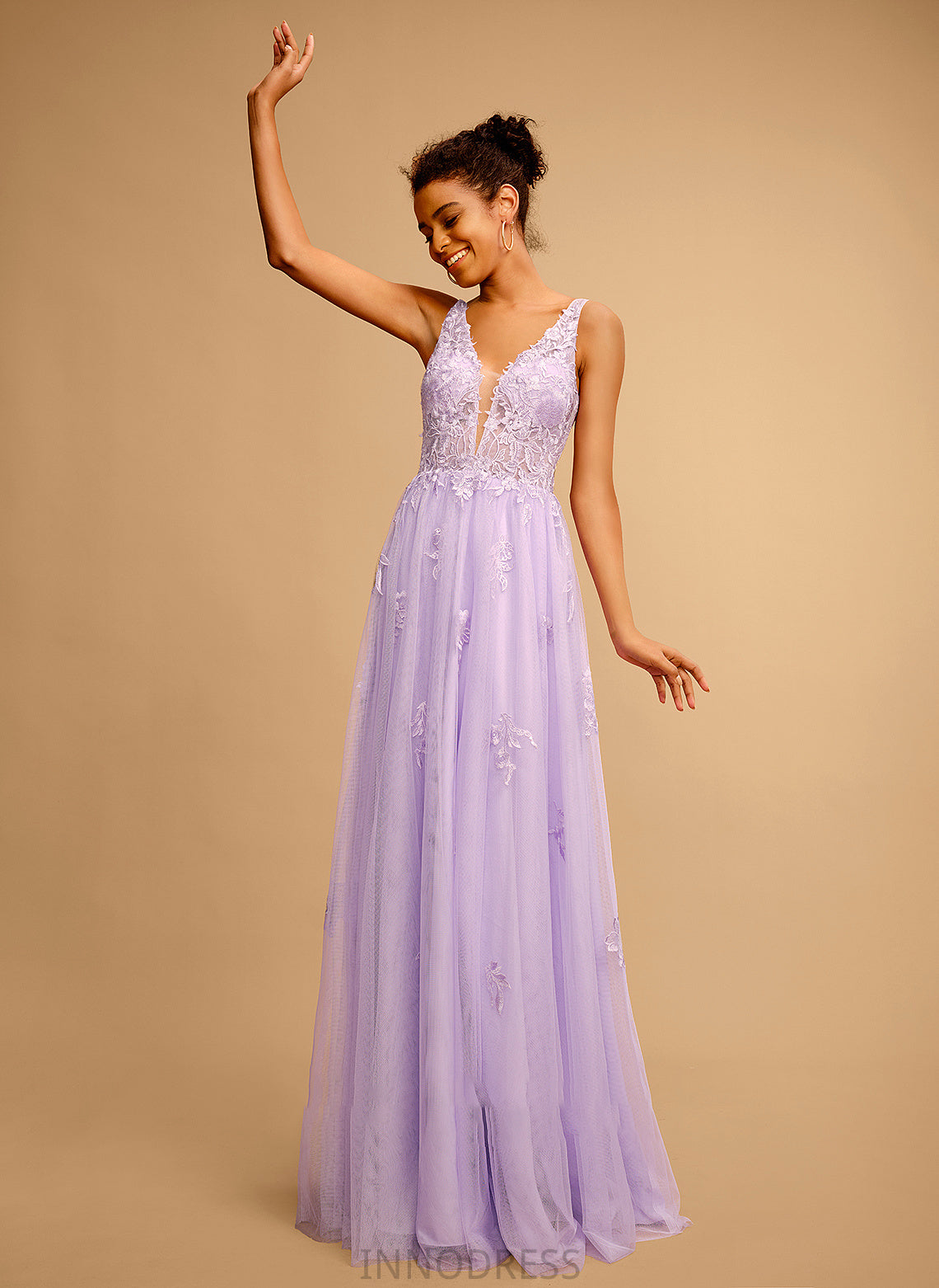 Ball-Gown/Princess With Floor-Length Tulle V-neck Lace Yasmin Prom Dresses