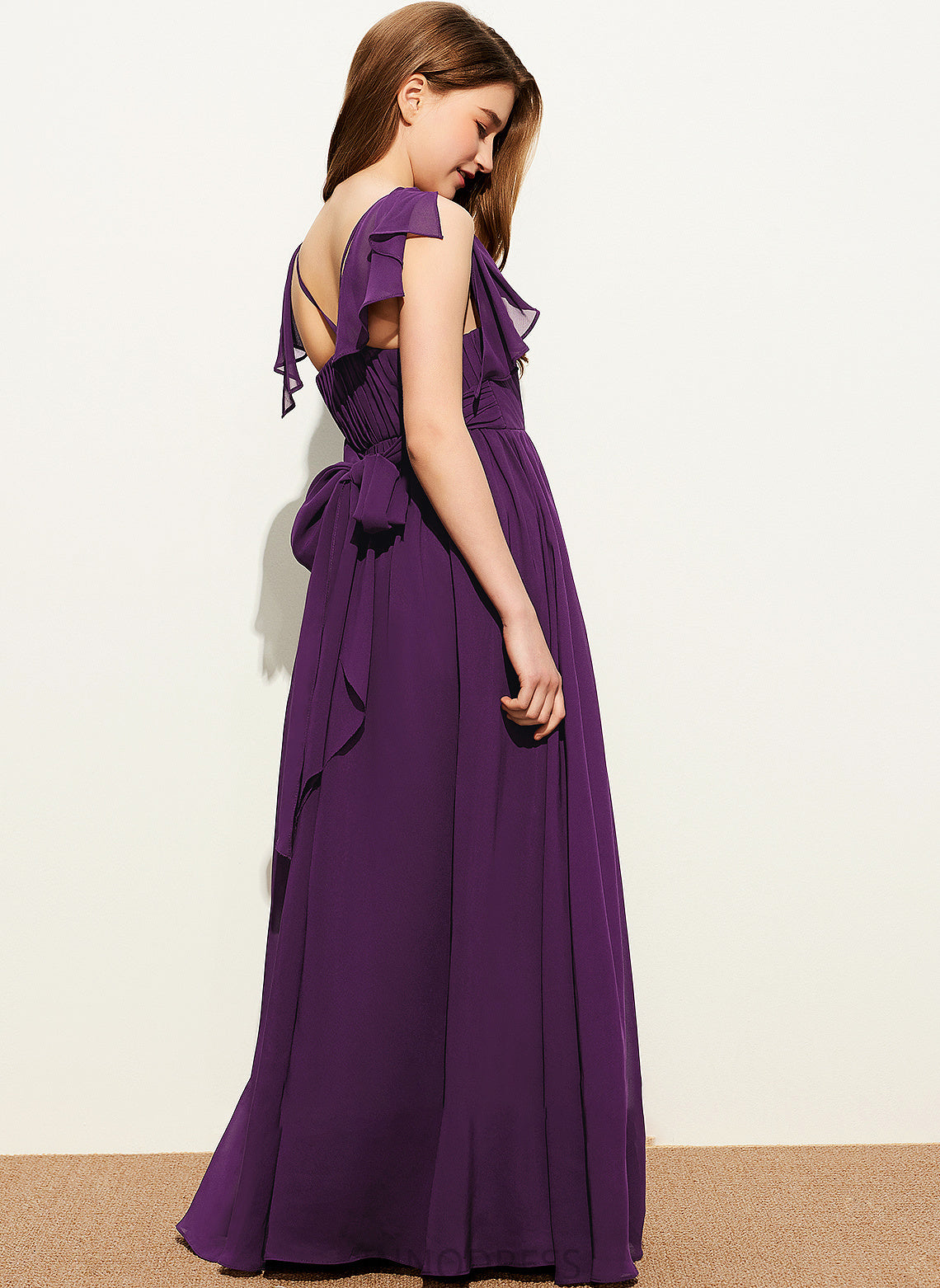 With Cascading A-Line V-neck Junior Bridesmaid Dresses Ruffles Dulce Bow(s) Floor-Length Chiffon