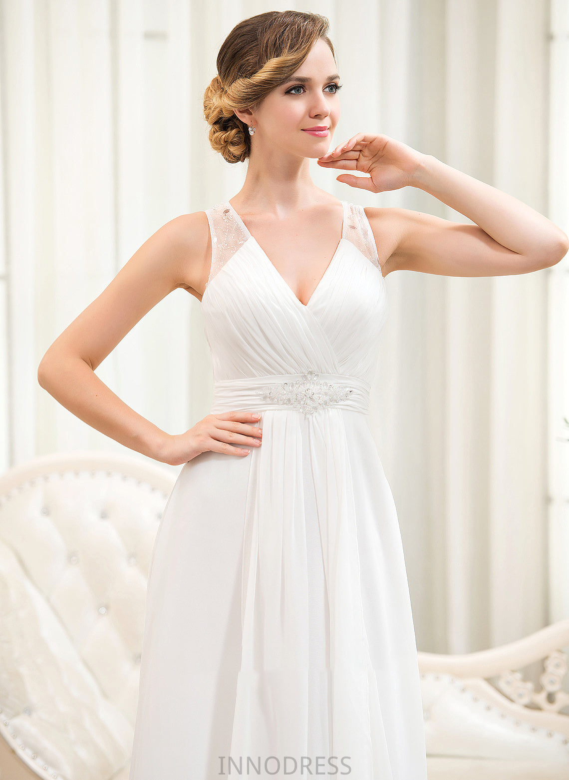 Sweep Chiffon Beading V-neck Wedding Dresses Train Cascading A-Line With Ruffles Dress Wedding Sequins Azul