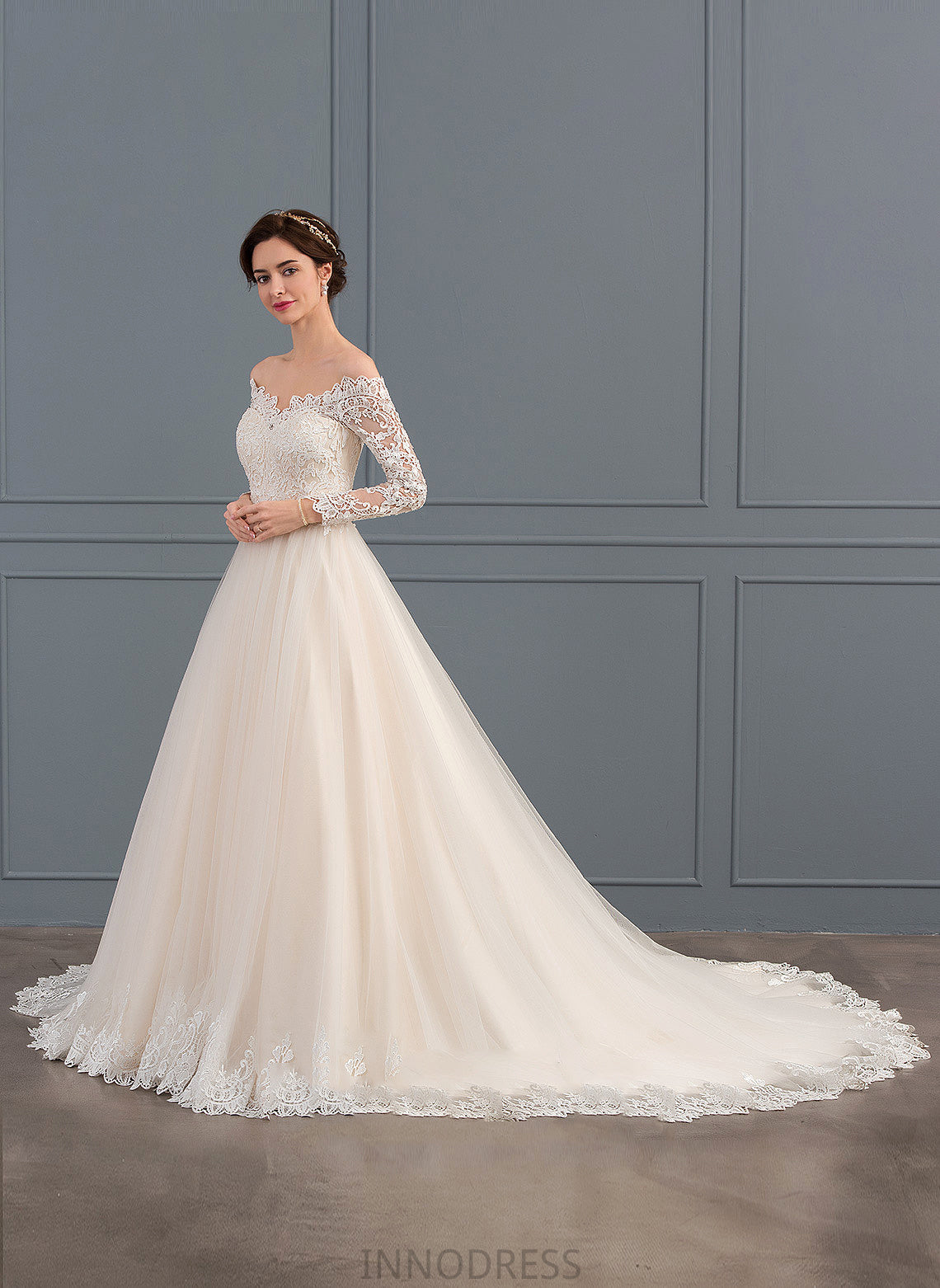 Tulle Lace Lana Wedding Dresses Off-the-Shoulder Train Ball-Gown/Princess Wedding Dress Chapel