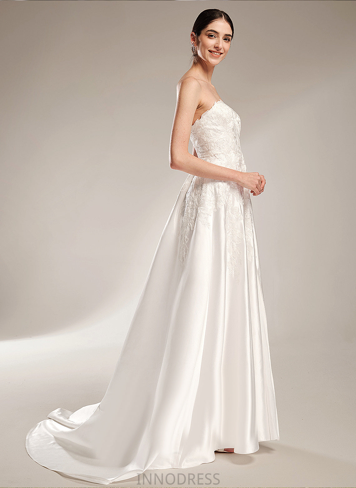 Wedding Front Sweetheart With Wedding Dresses Satin Vera Ball-Gown/Princess Dress Chapel Lace Train Split