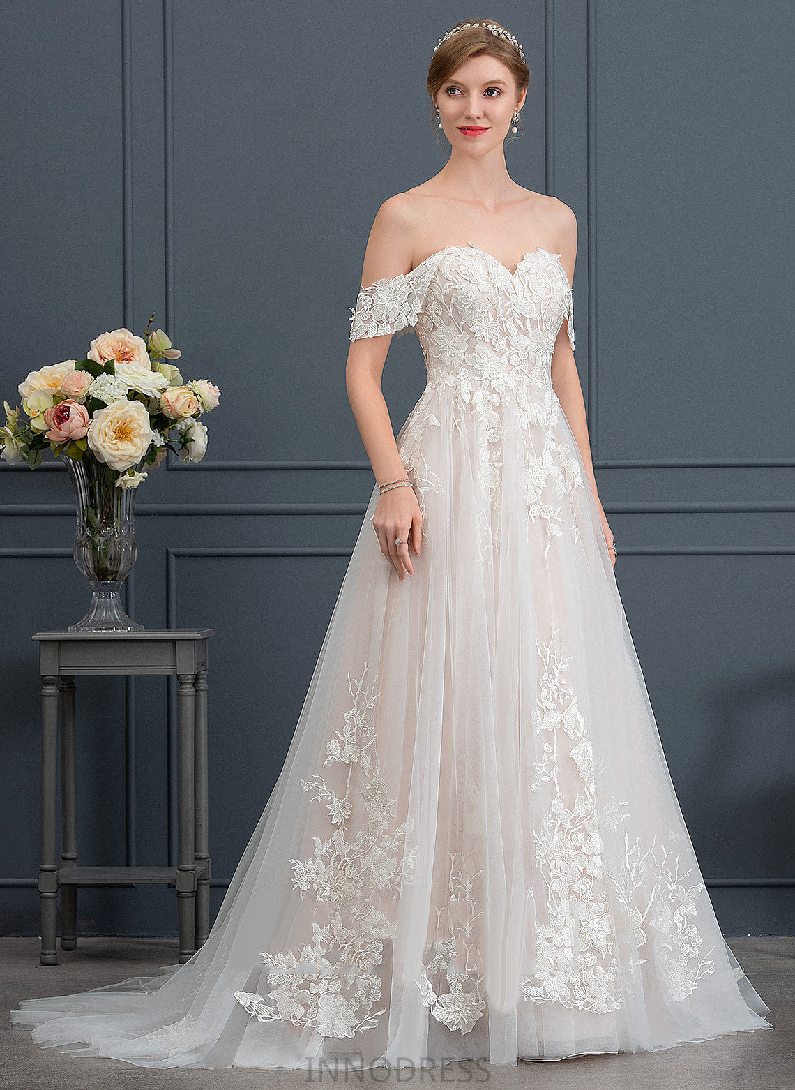 Sweetheart Wedding Dresses Wedding Ball-Gown/Princess Sweep Train Tina Tulle Lace Dress