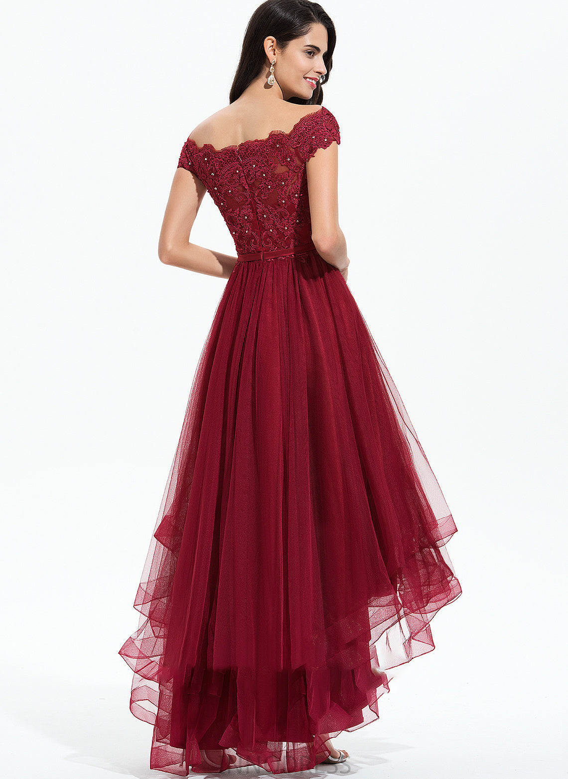 Tulle With Ball-Gown/Princess Off-the-Shoulder Sequins Izabella Beading Prom Dresses Asymmetrical Bow(s)