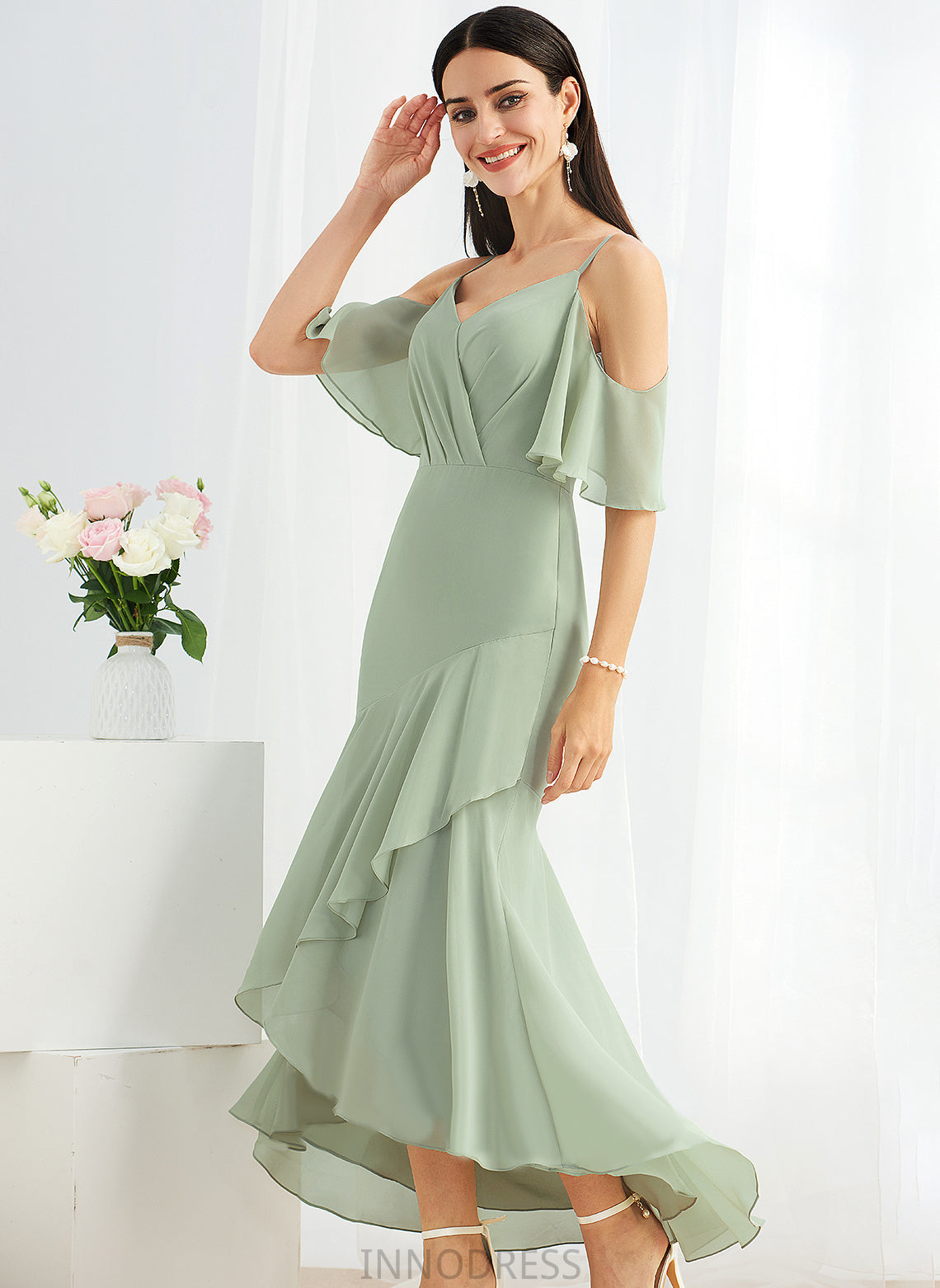 V-neck Ruffle Cocktail Asymmetrical Cocktail Dresses Trumpet/Mermaid Chiffon With Dress Laney