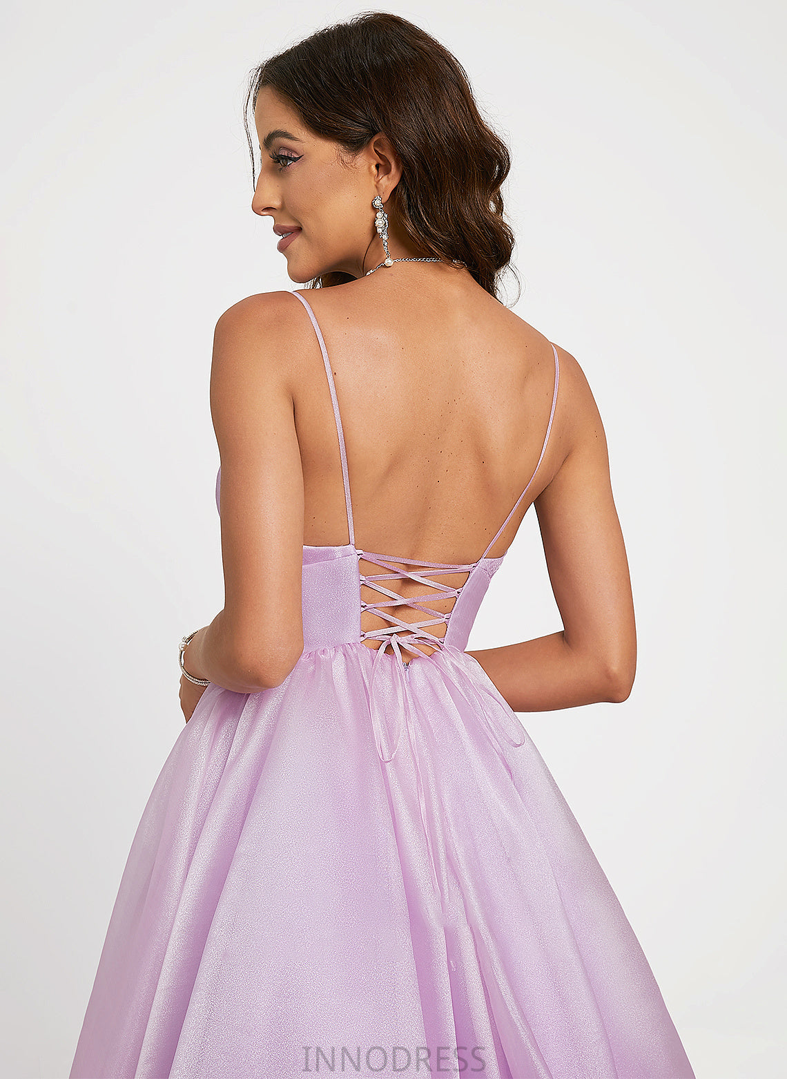 Taniya Prom Dresses Ball-Gown/Princess Organza V-neck Train Sweep