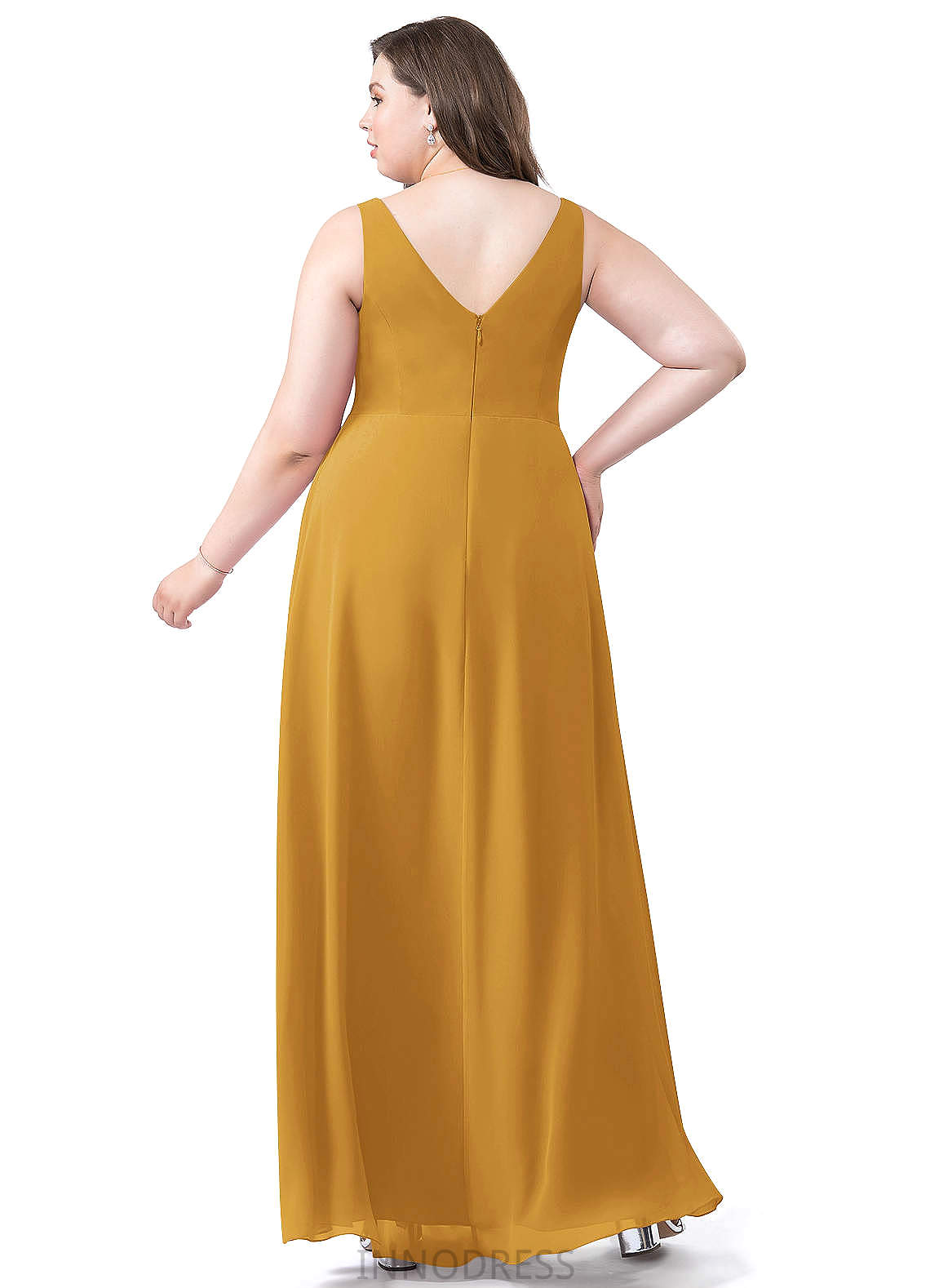 Sarah Natural Waist Floor Length Sleeveless Halter Sheath/Column Bridesmaid Dresses