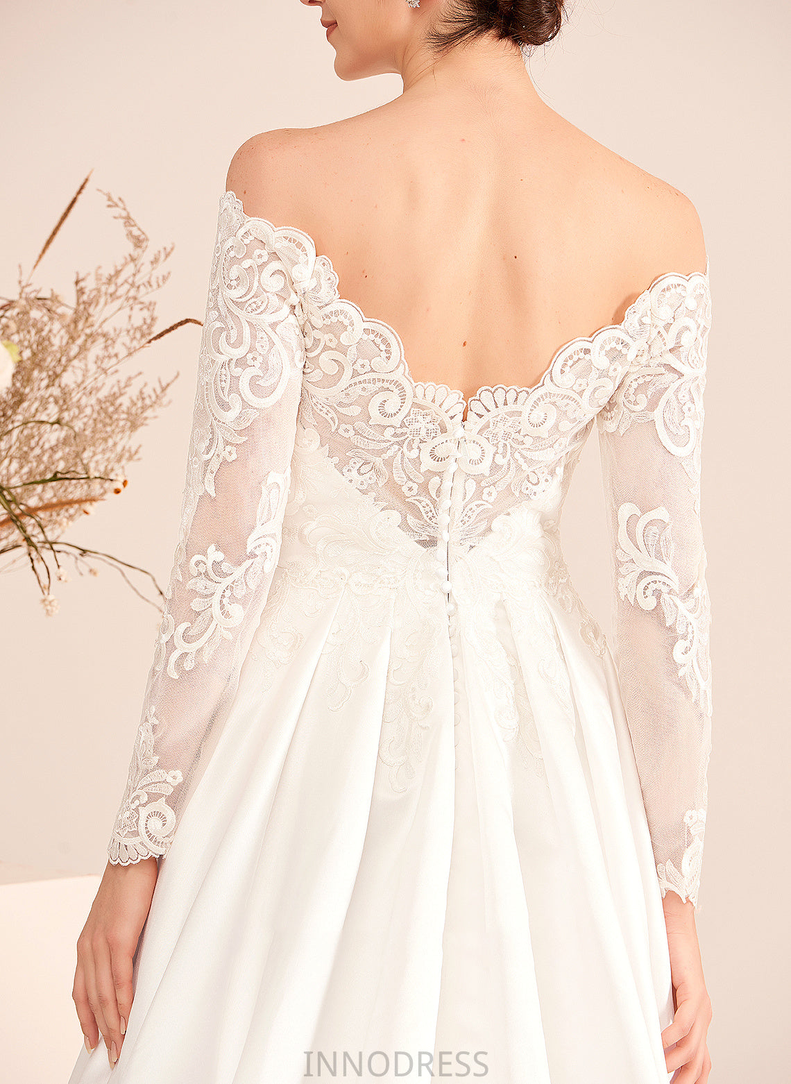 Train Wedding Lace Off-the-Shoulder Wedding Dresses With Court Ball-Gown/Princess Paulina Dress