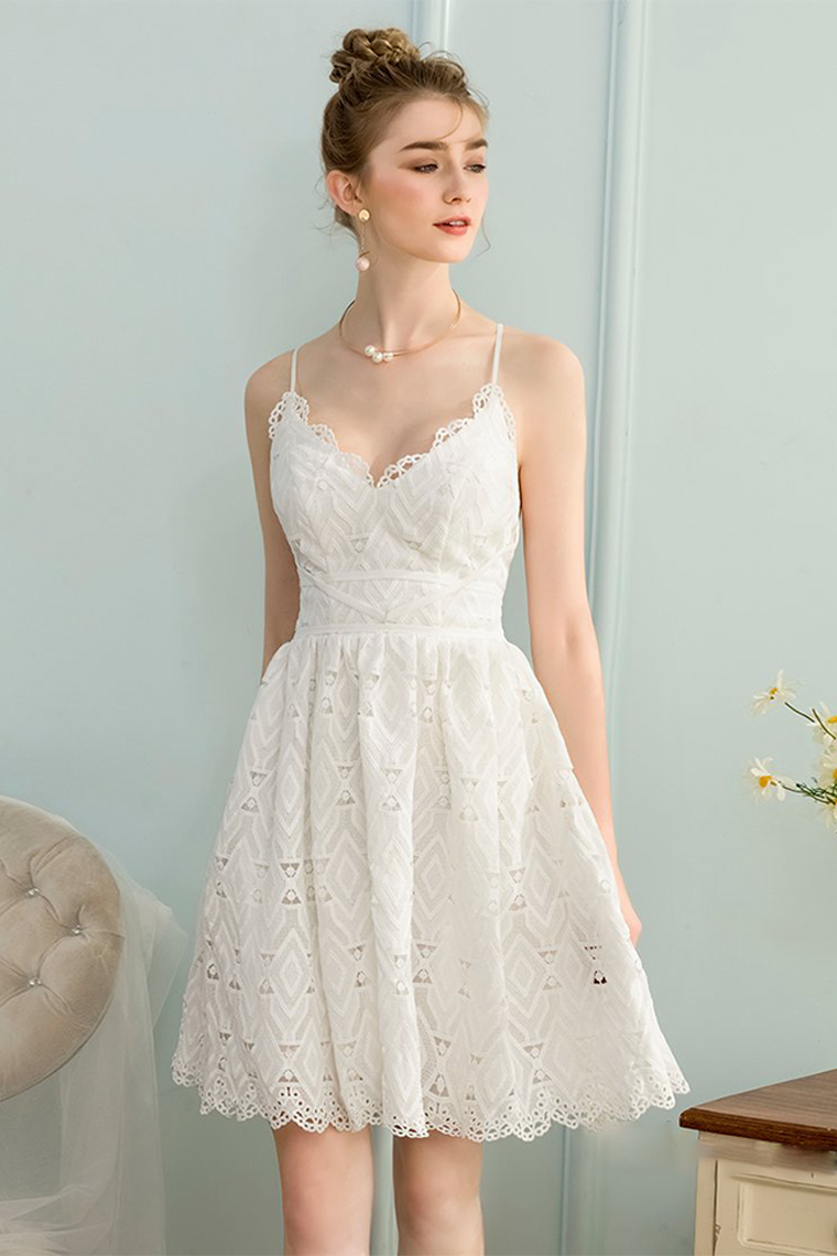 A-Line Homecoming Dresses Lace Jade V-Neck Sleeveless Short White