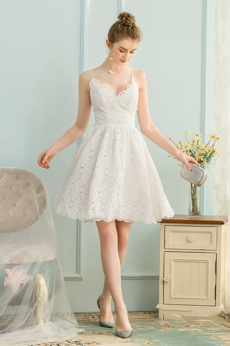 A-Line Homecoming Dresses Lace Jade V-Neck Sleeveless Short White