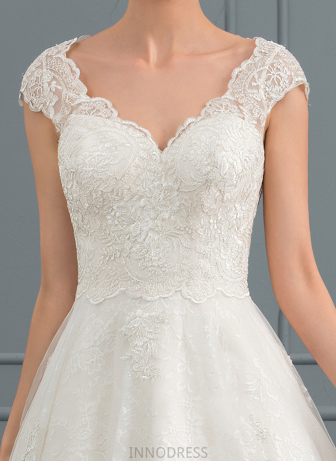 Lace Tulle Dress Knee-Length V-neck Wedding Dresses Ellen A-Line Wedding