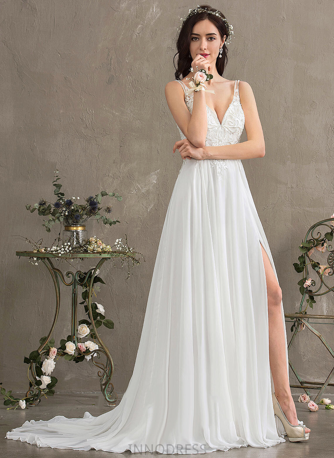 Train Beading V-neck Chiffon Amaris Wedding Front Sweep Sequins Dress Lace Wedding Dresses With A-Line Split