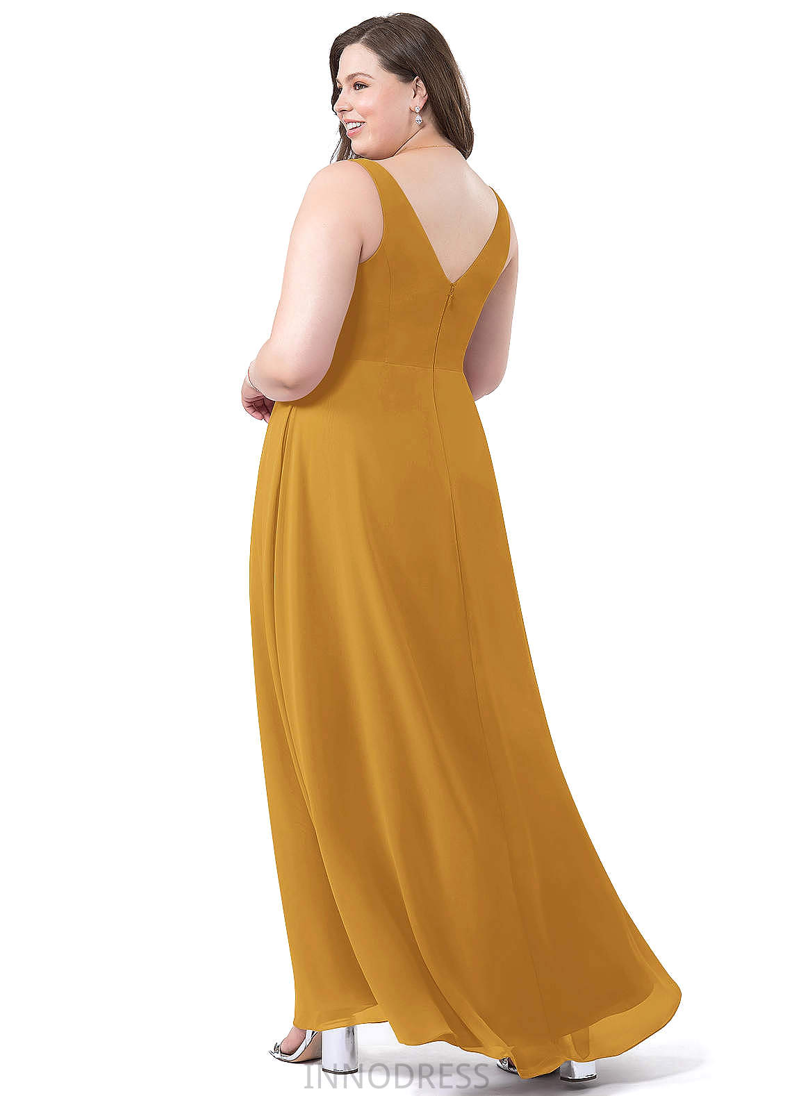 Sarah Natural Waist Floor Length Sleeveless Halter Sheath/Column Bridesmaid Dresses