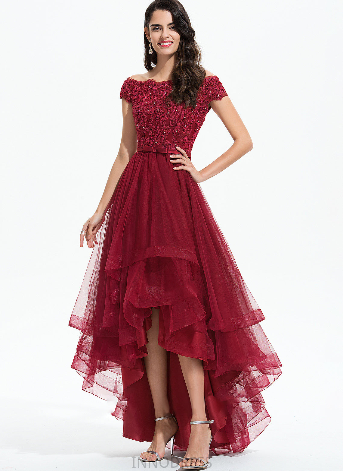 Tulle With Ball-Gown/Princess Off-the-Shoulder Sequins Izabella Beading Prom Dresses Asymmetrical Bow(s)