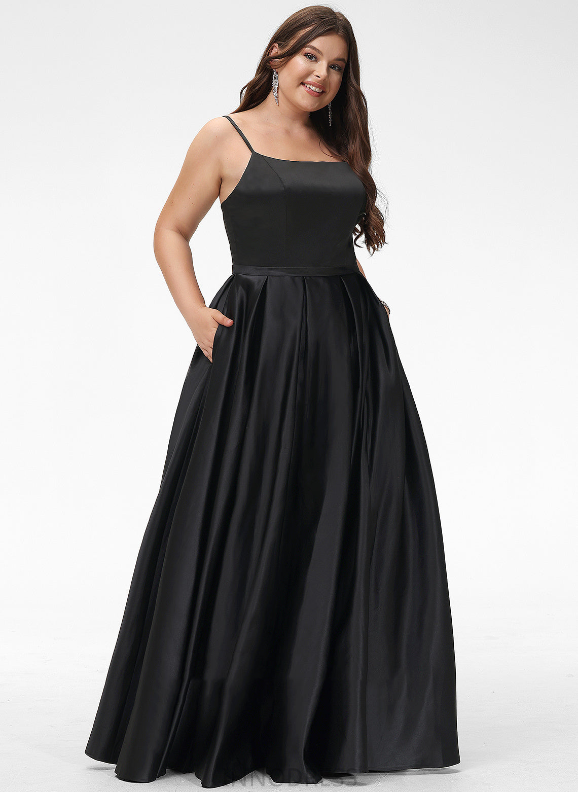 Silhouette Neckline Satin A-Line Straps&Sleeves Floor-Length Fabric Square Length Alondra Scoop Sleeveless Bridesmaid Dresses