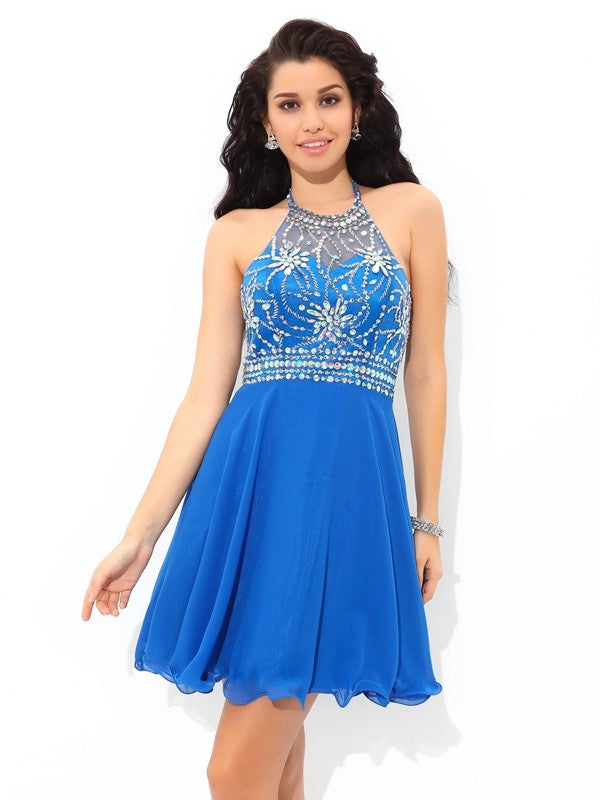 A-Line/Princess Cocktail April Chiffon Homecoming Dresses Halter Sleeveless Beading Short Dresses