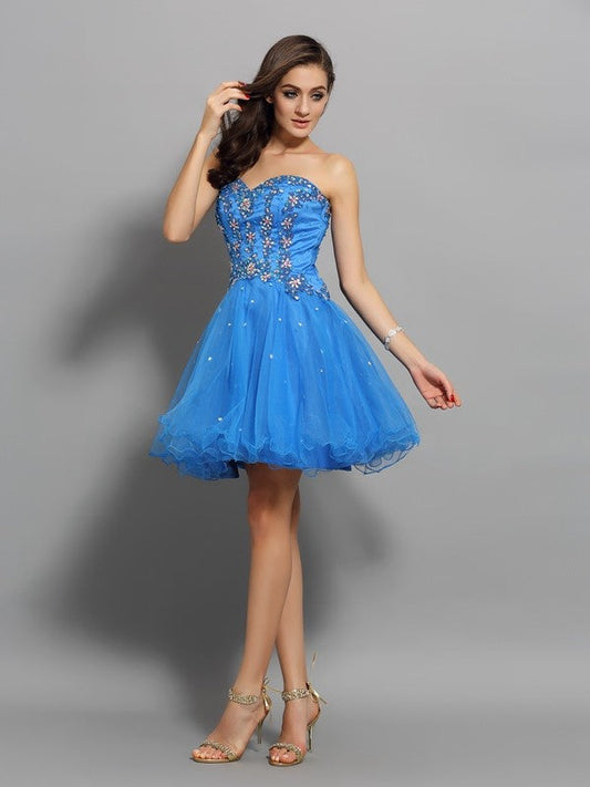 A-Line/Princess Sweetheart Beading Sleeveless Short Homecoming Dresses Satin Cocktail Kaley Dresses